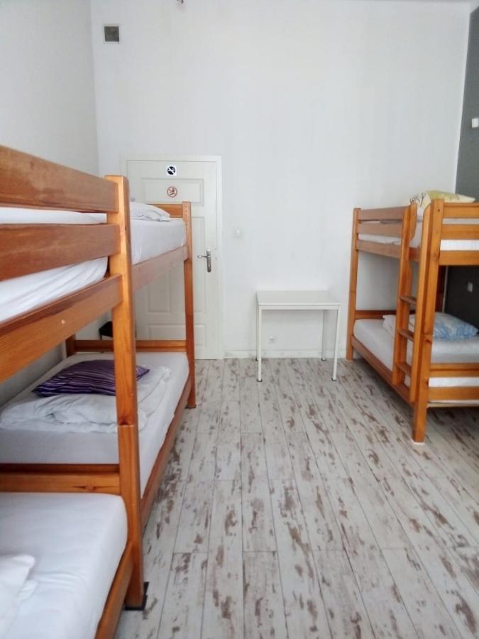 Chmielna 5 Rooms & Apartments Варшава Экстерьер фото